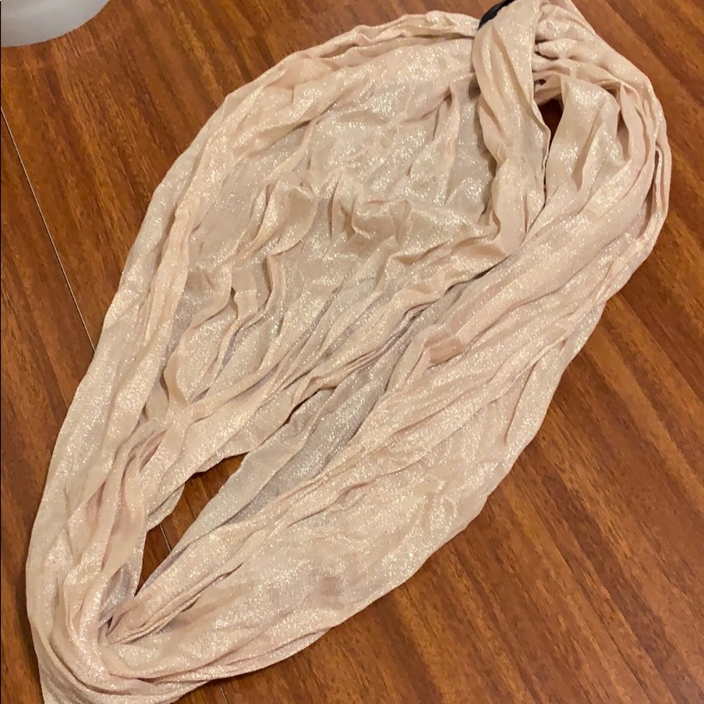 Wrap scarf